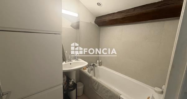 Location Appartement 3 pièces 80 m² - Lyon 69006