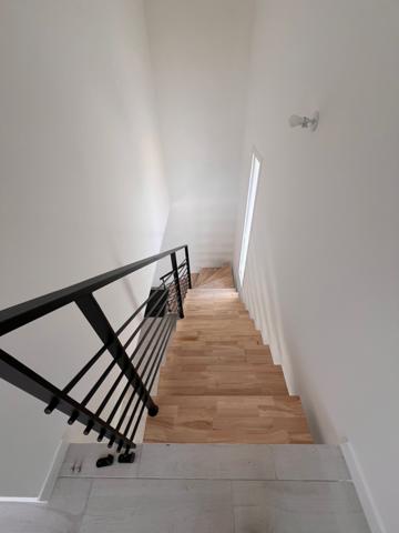 Saint-Georges-de-Didonne (17110) 

Située dans le charmant quartier de Saint-Georges-de-Didonne, cette somptueuse villa de style vous offre un ca