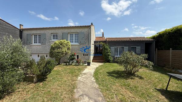 EXCLUSIVITE L'HOUMEAU MAISON 5 CHAMBRES, GARAGE + STUDIO INDEPENDANT  L houmeau