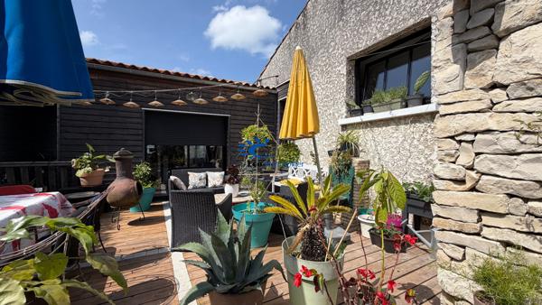 EXCLUSIVITE L'HOUMEAU MAISON 5 CHAMBRES, GARAGE + STUDIO INDEPENDANT  L houmeau