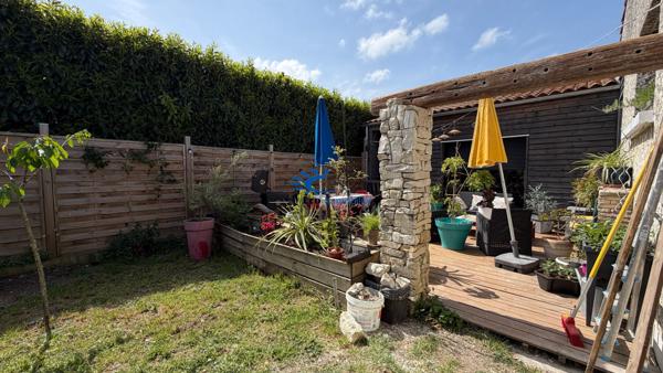 EXCLUSIVITE L'HOUMEAU MAISON 5 CHAMBRES, GARAGE + STUDIO INDEPENDANT  L houmeau
