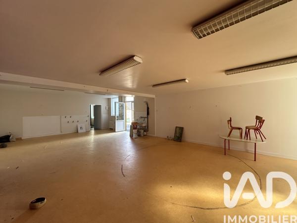 Maison à vendre 10 pièces 680 m² Sougeal