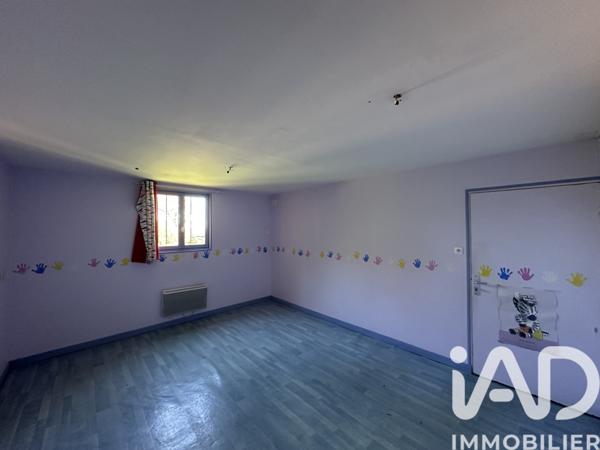 Maison à vendre 10 pièces 680 m² Sougeal