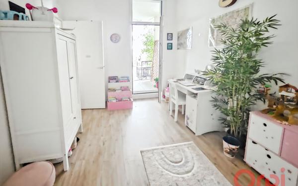 Appartement à vendre    3 pièces • 57 m2 Pantin