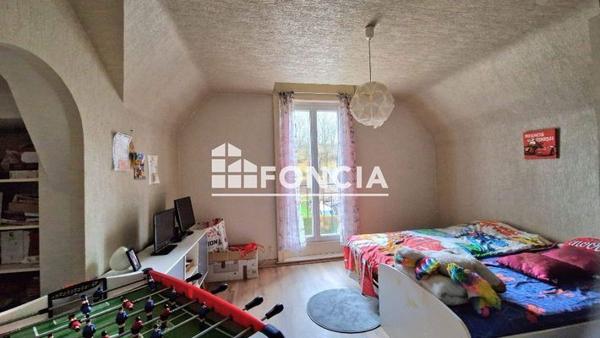 À vendre Appartement 6 pièces 157.76 m² - Saint-dié-des-vosges 88100