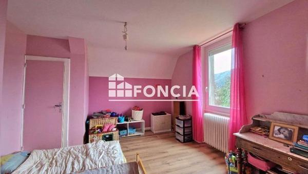 À vendre Appartement 6 pièces 157.76 m² - Saint-dié-des-vosges 88100