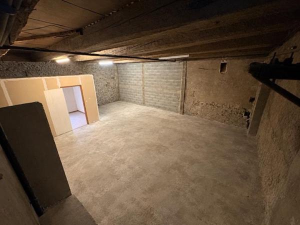 Maison à louer 890 € CC St-Thibéry 4 p 117 m² DPE C