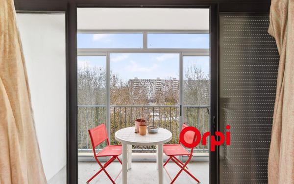 Appartement à vendre    3 pièces • 71,39 m2 Vaulx-en-Velin