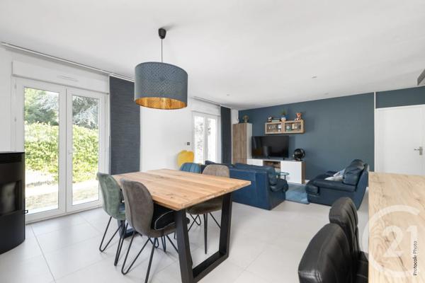 Maison à vendre  4 pièces - 90 m 2   AUCAMVILLE  - 31