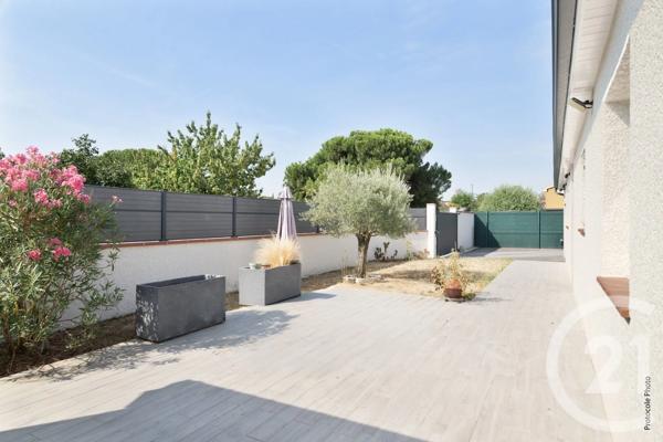 Maison à vendre  4 pièces - 90 m 2   AUCAMVILLE  - 31