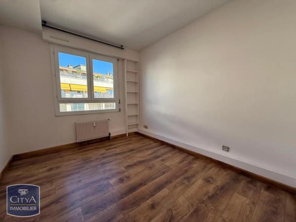 Appartement à louer 4 pièces 96m² Limoges (87000)