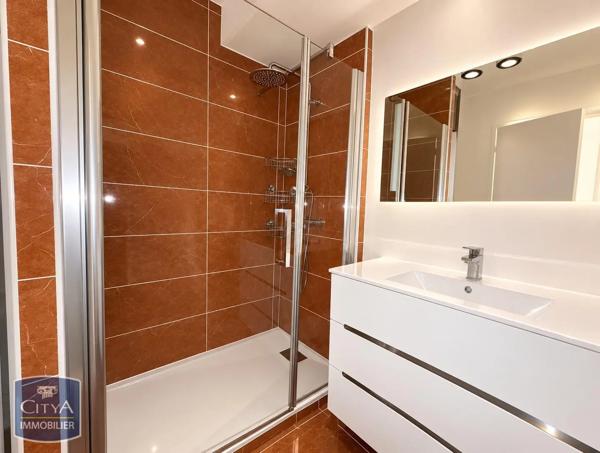 Appartement à louer 4 pièces 96m² Limoges (87000)