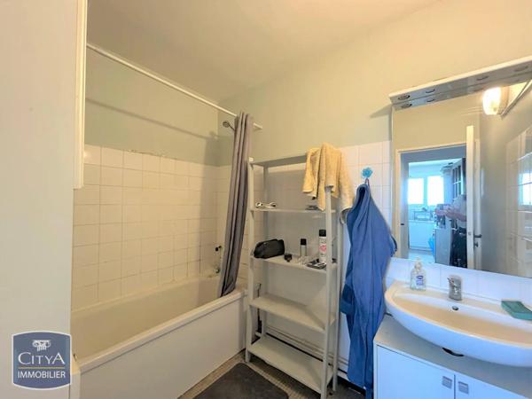 Appartement à louer 4 pièces 73.31m² Isle (87170)
