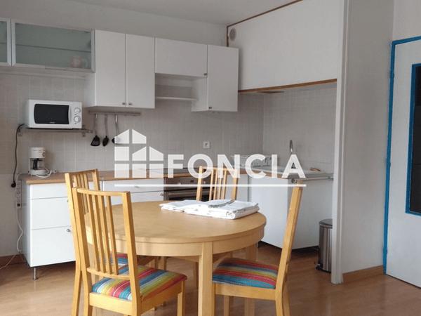 Location Studio meublé 35.54 m² - 11 RUE ANTIGNA - ENTREE 2 Orleans 45000