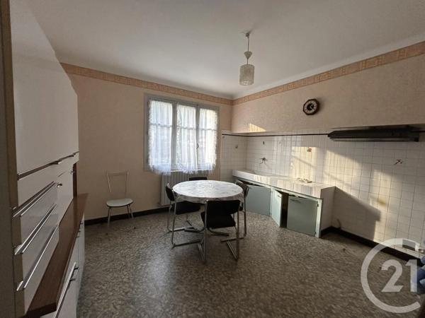 Maison à vendre  4 pièces - 137 m 2   LIMOUX  - 11