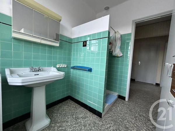Maison à vendre  4 pièces - 137 m 2   LIMOUX  - 11