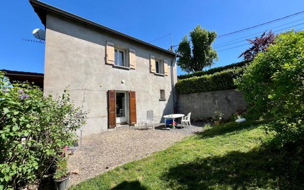 Maison à vendre    4 pièces •  Sourcieux-les-Mines
