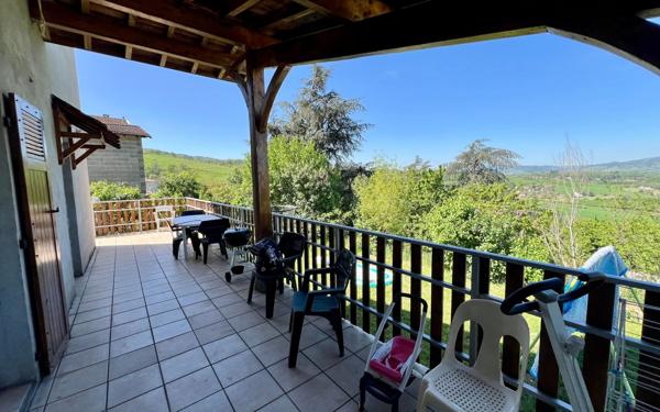 Maison à vendre    4 pièces •  Sourcieux-les-Mines