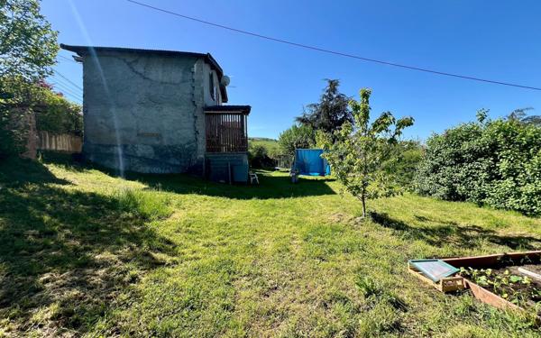 Maison à vendre    4 pièces •  Sourcieux-les-Mines