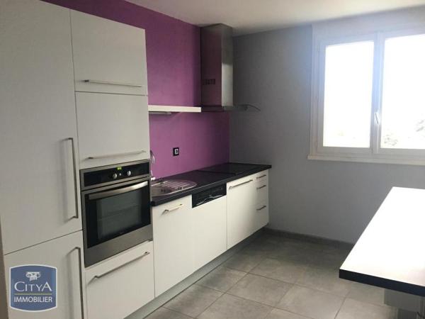 Appartement à louer 2 pièces 56.37m²