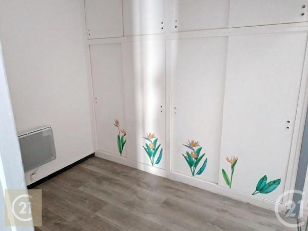 Immeuble à vendre  220 m 2   BEZIERS  - 34