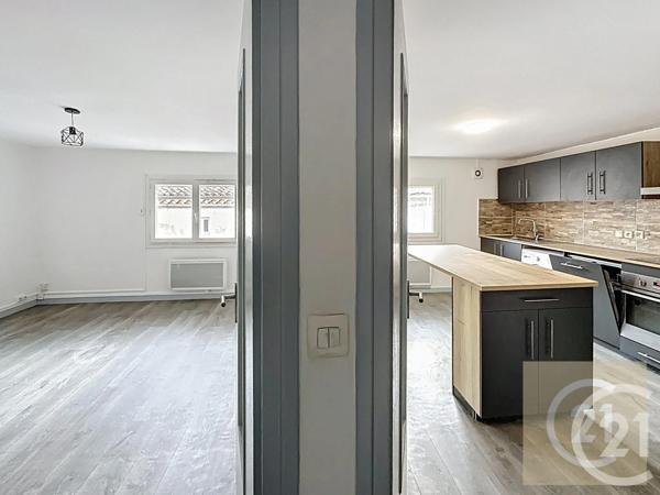 Immeuble à vendre  220 m 2   BEZIERS  - 34