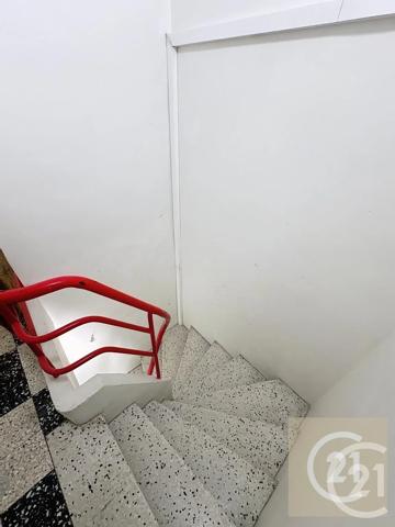 Immeuble à vendre  220 m 2   BEZIERS  - 34