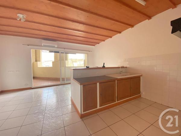 Immeuble à vendre  220 m 2   BEZIERS  - 34
