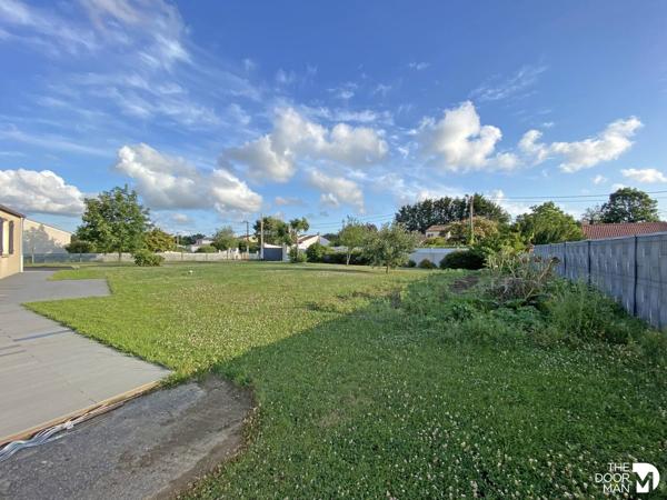 Terrain - Vendu - 438 m² - PONT-SAINT-MARTIN | The Door Man