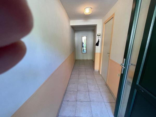 MAISON A RAFRAICHIR A 5 MINUTES DU CENTRE VILLE