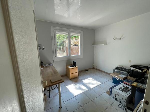 MAISON A RAFRAICHIR A 5 MINUTES DU CENTRE VILLE