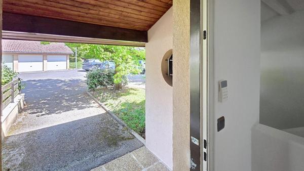 Entre appartement et maison sur 2 niveaux, 92 m2, 2 chambres