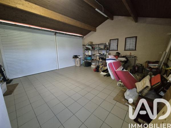 Maison à vendre 4 pièces 191 m² Lamonzie-Saint-Martin