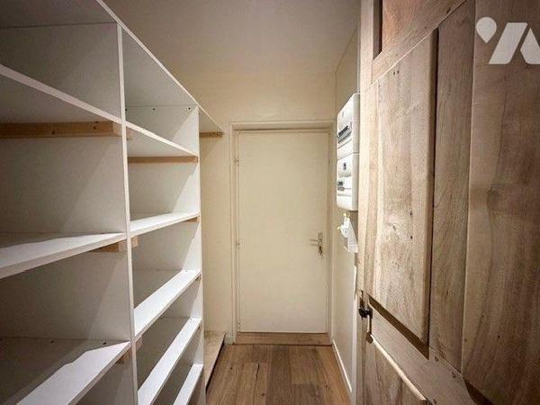 Appartement T2 à vendre - Annecy centre et proche du lac, Rue de l'Annexion.

Idéal pour un p...