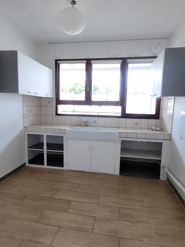 Appartement T2 bis de 58 m² PESSAC CAMPONAC avec terrasse de 33 m2 et parking - PESSAC CAMPONAC