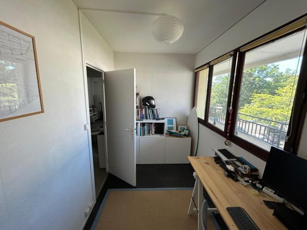 Appartement T2 bis de 58 m² PESSAC CAMPONAC avec terrasse de 33 m2 et parking - PESSAC CAMPONAC