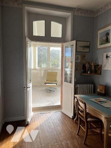 BOUGUENAIS les Couêts. Belle Demeure de 1903 avec annexes sur un Parc clos de 3 632 m².