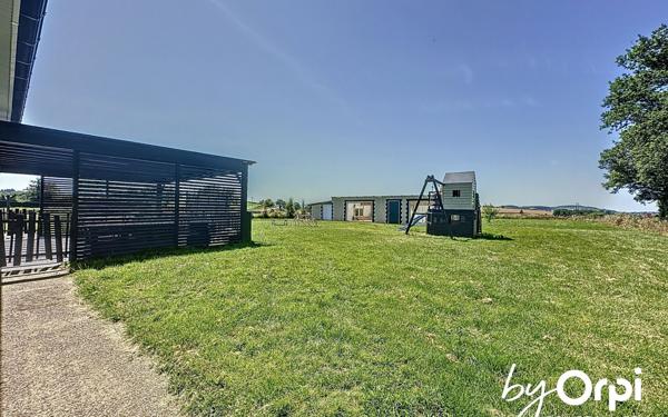 Maison à vendre    5 pièces • 128 m2 Moureuille