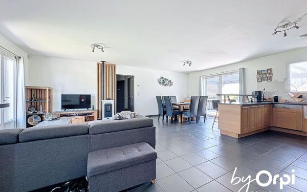 Maison à vendre    5 pièces • 128 m2 Moureuille