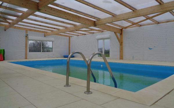 Maison à vendre    5 pièces • 128 m2 Moureuille
