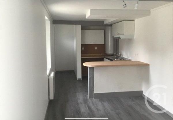 Immeuble à vendre  236 m2 DORDIVES - 45