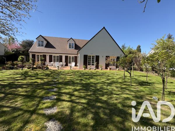 Maison à vendre 8 pièces 199 m² Saint-Fargeau-Ponthierry
