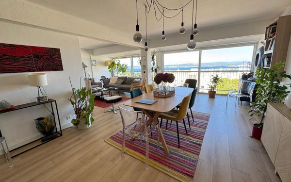 Appartement à vendre    5 pièces • 97,74 m2 Sète