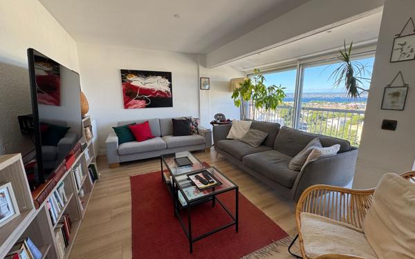 Appartement à vendre    5 pièces • 97,74 m2 Sète