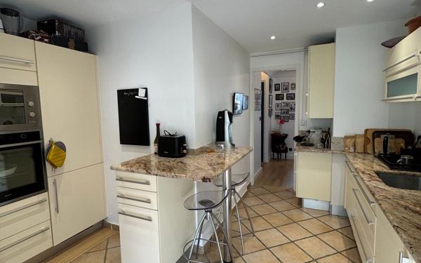 Appartement à vendre    5 pièces • 97,74 m2 Sète