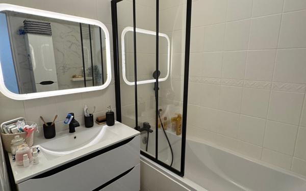 Appartement à vendre    5 pièces • 97,74 m2 Sète