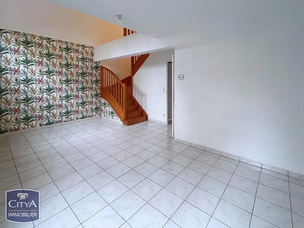 Maison à vendre 4 pièces 75m² Saint-Quentin (02100)