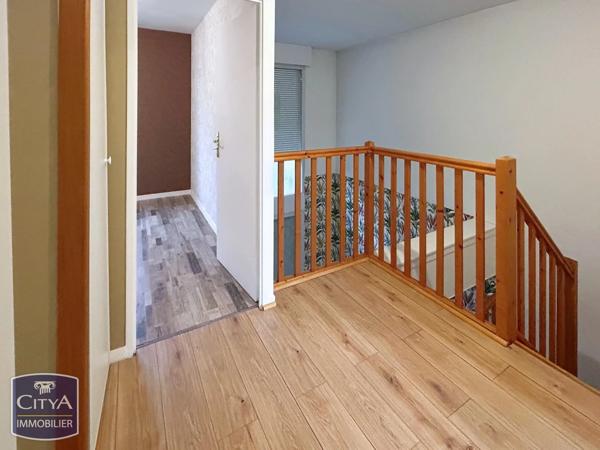 Maison à vendre 4 pièces 75m² Saint-Quentin (02100)