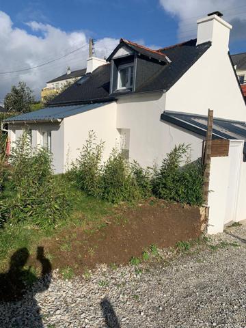 A VENDRE LE RELECQ KERHUON MAISON 66 M2 - JARDIN 460 M2 -