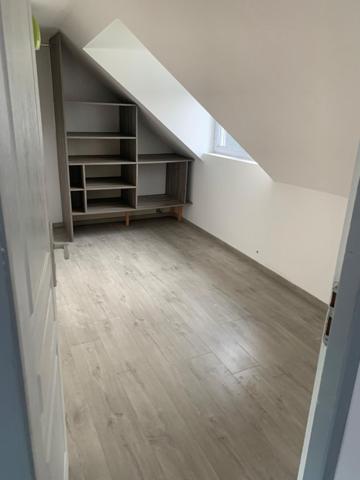 A VENDRE LE RELECQ KERHUON MAISON 66 M2 - JARDIN 460 M2 -